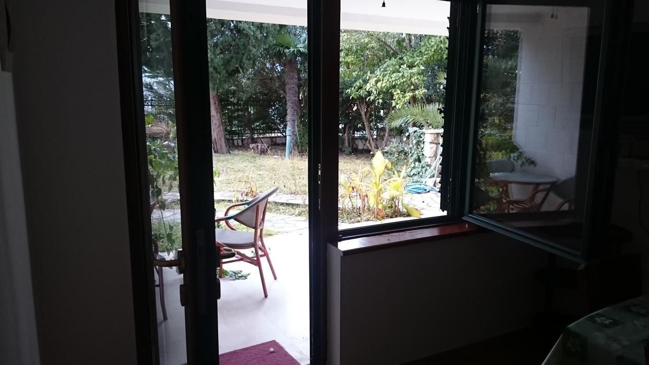 Апартаменты BG Villa, Apartment L Сутоморе