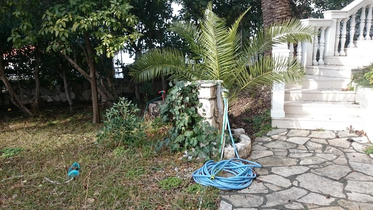Апартаменты BG Villa, Apartment L Сутоморе